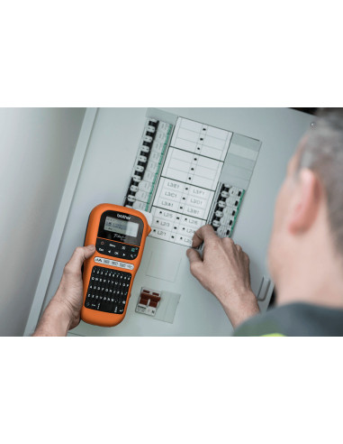 PTE110VPYJ1,Imprimanta de etichete Brother P-Touch PT-E110VP