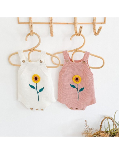 UP-24ar2,Salopeta tricotata cu floarea soarelui, Alb, Diferite marimi