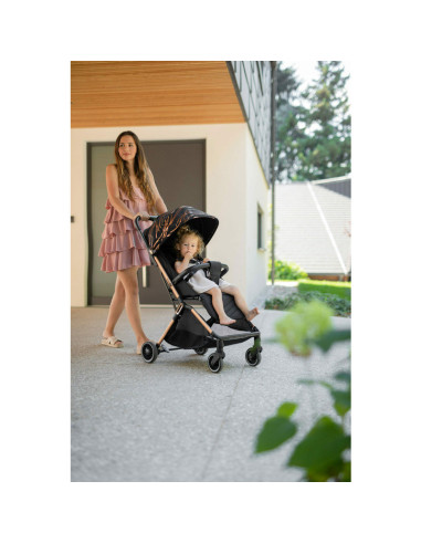 BN-48839,Carucior sport pliabil automat, Unique, Spatar reglabil, Suport pentru sticla, 6.6 Kg, Conform cu standardul european d BN-48839,Carucior sport pliabil automat, Unique, Spatar reglabil, Suport pentru sticla, 6.6 Kg, Conform cu standardul european d