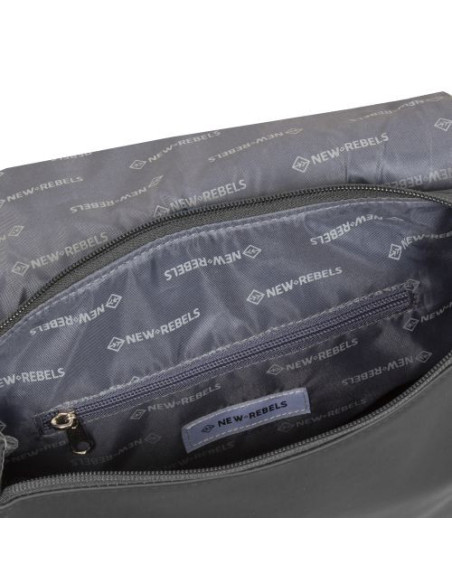 51.131200,Rucsac new rebels daley-washington, dimensiuni 25/13/40 cm, culoare negru