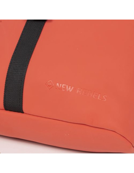 51.125509,Rucsac new rebels mart-los angeles rolltop mini, dimensiuni 27/8/33 cm, culoare caramiziu