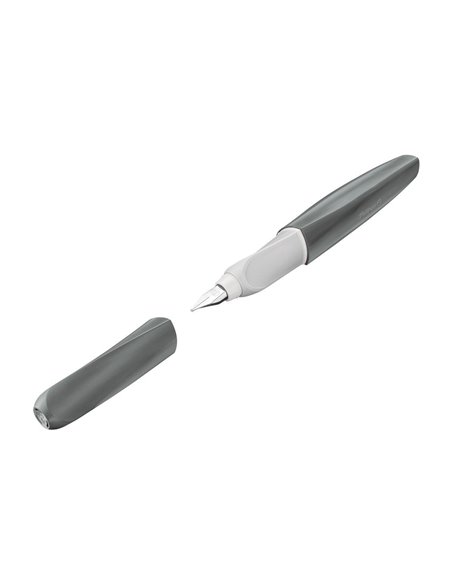 822220,Stilou Pelikan Twist din material reciclat, penita M, Gri deschis 822220,Stilou Pelikan Twist din material reciclat, penita M, Gri deschis