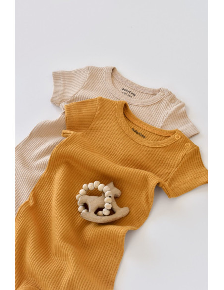 UP-BC-CSYM11404-0,Set de 2 salopetele cu maneca scurta din bumbac organic si modal - Mustar/ Somon BabyCosy (Marime: 0-3 Luni)