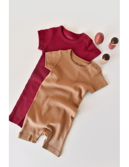 UP-BC-CSYM1106-12,Set de 2 salopetele cu maneca scurta din bumbac organic si modal - Rosu/ Maro BabyCosy (Marime: 12-18 Luni)