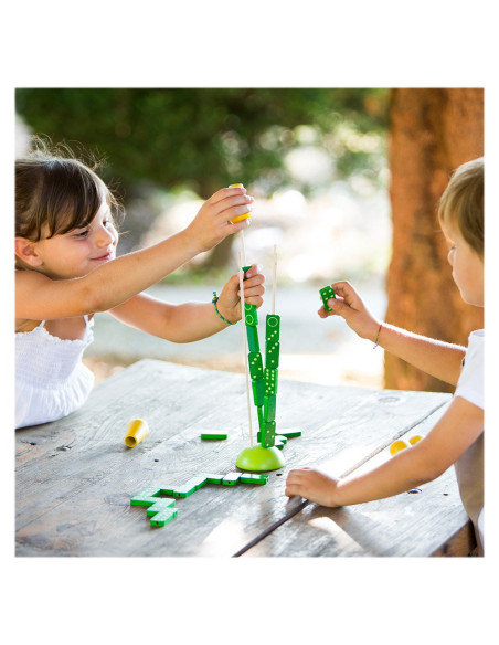 M-MDMN0-001,Domino Tulips, cu piese stivuibile din lemn, Milaniwood