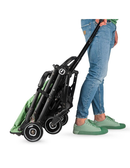 323032080,Carucior sport Coccolle Alla Mistletoe green