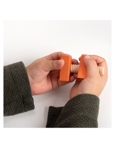 TIK-73999,Nuts & Bolts, set suruburi si piulite din lemn, TickiT