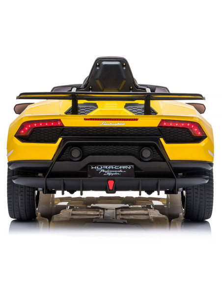 ELKLAHU23YE,Masinuta electrica Chipolino Lamborghini Huracan yellow cu scaun din piele si roti EVA