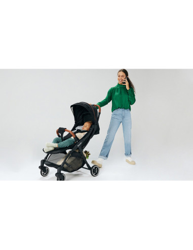 BN-LO-JULIE_ONE_DREAMIN,Lionelo - Carucior sport Julie One, Editie limitata Dreamin', De la nastere, Greutate redusa, Cu accesor