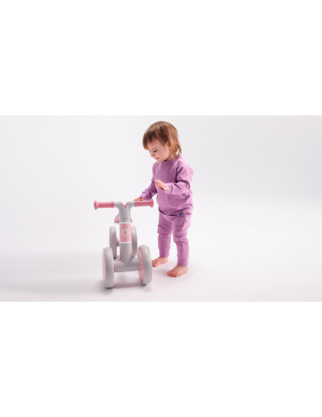 BN-LOE-VILLY_ PINK_ROSE,Lionelo - Bicicleta fara pedale Villy, Cu 4 roti, Din spuma EVA si TPR, Stabila, Manere moi, antiderapan