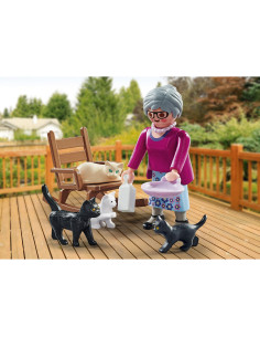 PM71172,Figurina Bunicuta cu pisici