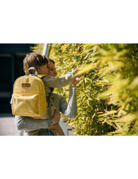 BN-49027,Rucsac pentru copii, Small animals, Cu doua compartimente, Cu bretele reglabile, Dimensiune 21 x 9 x 27 cm, FreeON, Yel