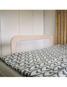 BN-48464,Bariera de protectie pentru pat bebe, Rabatabila, Instalare usoara, Dimensiune 135 x 57 cm, FreeON, Little Dots, Beige 2