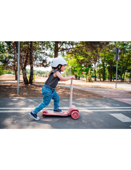 BN-LOE-TIMMY_GREEN_LIME,Lionelo - Trotineta Timy, Copii, Pliabila, Pana la 50 Kg, Cu design ergonomic, Cu lumini LED, 26,5 x 60 