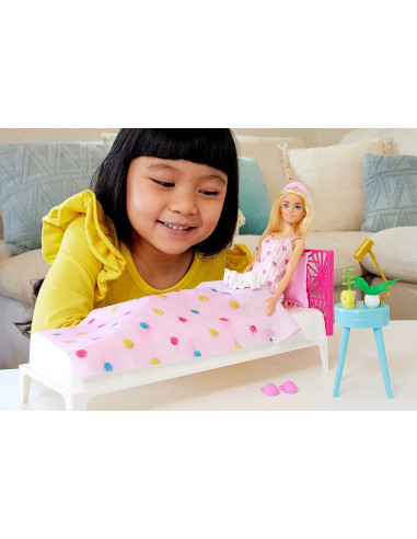MTHPT55,Barbie Set Papusa Barbie Si Dormitorul Lui Barbie