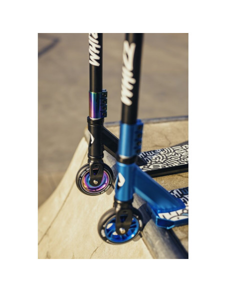 BN-LO-WHIZZ-NEO_BLACK_CARBON,Lionelo - Trotineta Whizz, Pentru Acrobatii, Rulmenti ABEC-9, Sistemul de compresie IHC 9, 20 - 100
