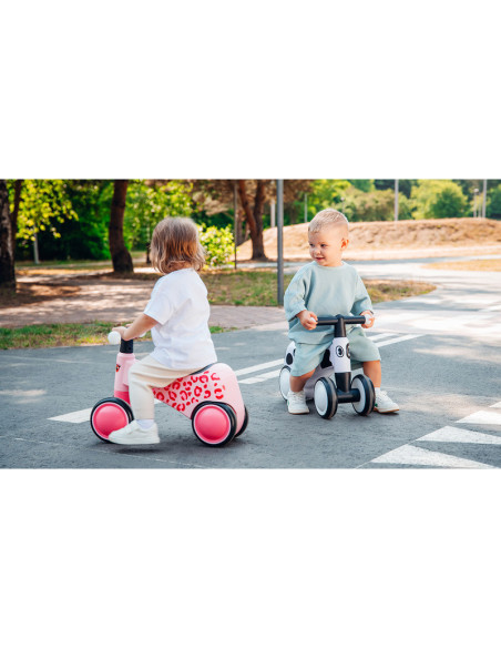 BN-LOE-SAMMY_PINK_ROSE,Lionelo - Bicicleta fara pedale, Sammy, Cu 4 roti, Din spuma EVA, Stabila, Manere moi, antiderapante, 12-