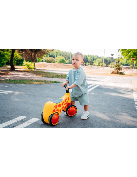 BN-LOE-SAMMY_PINK_ROSE,Lionelo - Bicicleta fara pedale, Sammy, Cu 4 roti, Din spuma EVA, Stabila, Manere moi, antiderapante, 12-