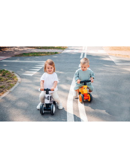 BN-LOE-SAMMY_PINK_ROSE,Lionelo - Bicicleta fara pedale, Sammy, Cu 4 roti, Din spuma EVA, Stabila, Manere moi, antiderapante, 12-