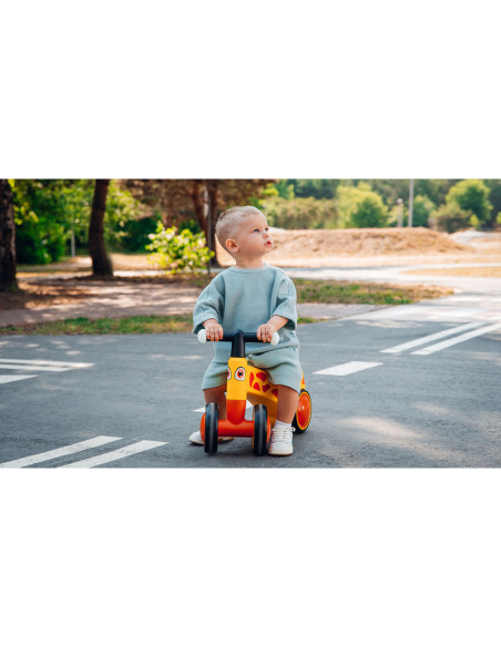 BN-LOE-SAMMY_PINK_ROSE,Lionelo - Bicicleta fara pedale, Sammy, Cu 4 roti, Din spuma EVA, Stabila, Manere moi, antiderapante, 12-