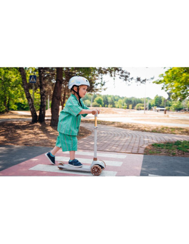 BN-LOE-JESSY_PINK_ROSE,Lionelo - Trotineta pentru copii, Jessy, Pliabila, Pana la 50 Kg, Cu design ergonomic, Cu lumini LED, 56 