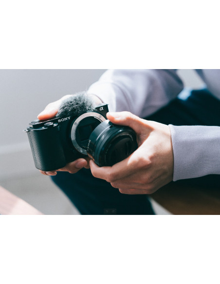 ZVE10LBDI.EU,Sony ZV-E10L, 24,2 MP, 6000 x 4000 Pixel, CMOS, 4K Ultra HD, Ecran tactil, Negru