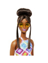 MTFBR37_HJT07,Papusa Barbie Fashionista Satena Cu Ochelari De Soare Galbeni