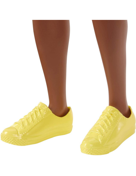 MTDWK44_GRB87,Papusa Baiat Fashionistas Cu Tinuta Lejera Multicolora