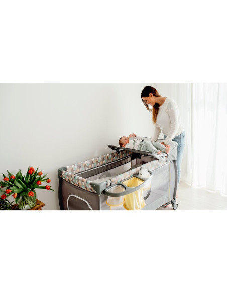 BN-LO-SVEN_PLUS_GREY_CONCRETE,Lionelo - Patut pliant cu doua nivele Sven Plus, 120x60 cm, arcada jucarii, masuta de infasat, vib