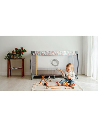 BN-LO-SVEN_PLUS_GREY_CONCRETE,Lionelo - Patut pliant cu doua nivele Sven Plus, 120x60 cm, arcada jucarii, masuta de infasat, vib