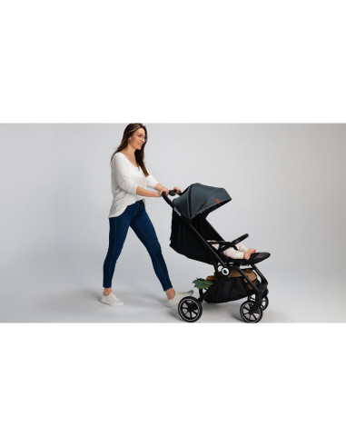 BN-LO-CLOE_BEIGE_SAND,Lionelo - Carucior sport Cloe, De la nastere, Cu accesorii, Cadru din aluminiu, 0-22 kg, Usor, Pliabil cu 