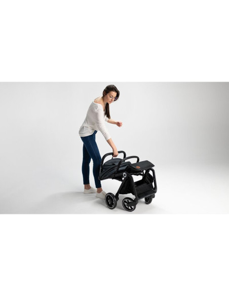 BN-LO-CLOE_BEIGE_SAND,Lionelo - Carucior sport Cloe, De la nastere, Cu accesorii, Cadru din aluminiu, 0-22 kg, Usor, Pliabil cu 