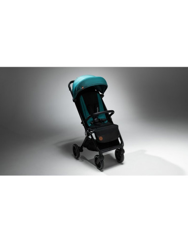 BN-LO-CLOE_BEIGE_SAND,Lionelo - Carucior sport Cloe, De la nastere, Cu accesorii, Cadru din aluminiu, 0-22 kg, Usor, Pliabil cu 