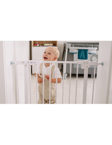 BN-LO-TRUUS_SLIM_WHITE_NATURAL,Lionelo - Poarta de siguranta prin presiune Truus Slim, 105 cm, Conform cu standardul europeane d