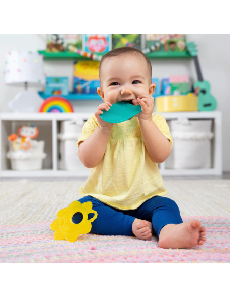 BB-13082,Bright Starts - Set cadou 8 buc dintitori usor de prins “Teeth Relief”