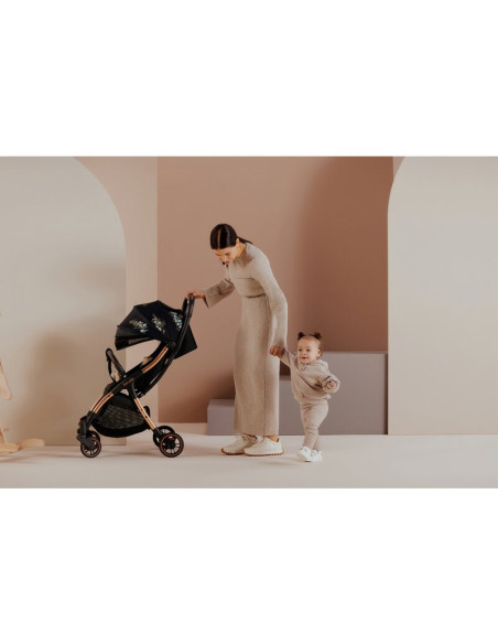 BN-LO-JULIE_ONE_GOLDEN_MOMENTS,Carucior sport, Lionelo, Julie One, Editie limitata Golden Moments, De la nastere, Greutate redus