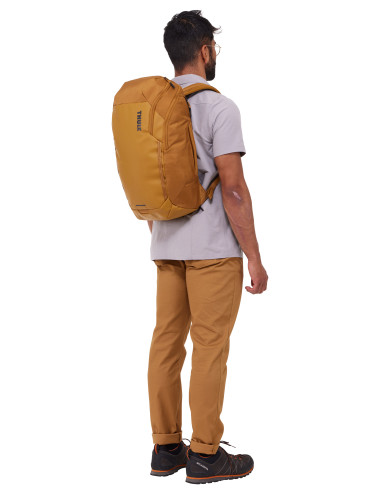 3204983,Thule Chasm TCHB215 Golden Brown, Sport, Unisex, 40,6 cm (16"), Compartiment pentru notebook, Impermeabil, Poliester