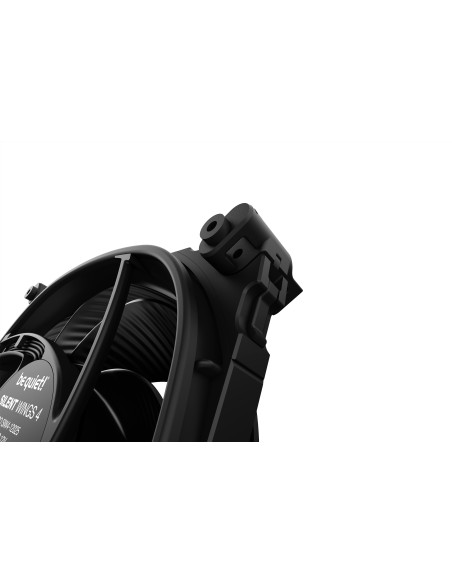BL093,Ventilator be quiet! "SILENT WINGS 4 PWM"120mm 1600 rpm, Fluid Dynamic Bearing, 4-pin PWM, "BL093"