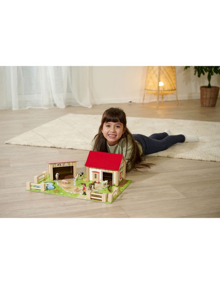 S100004309,Ferma din lemn Eichhorn 51x36x17 cm cu 20 accesorii