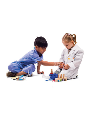 34066,Set costum si accesorii doctor pentru copii