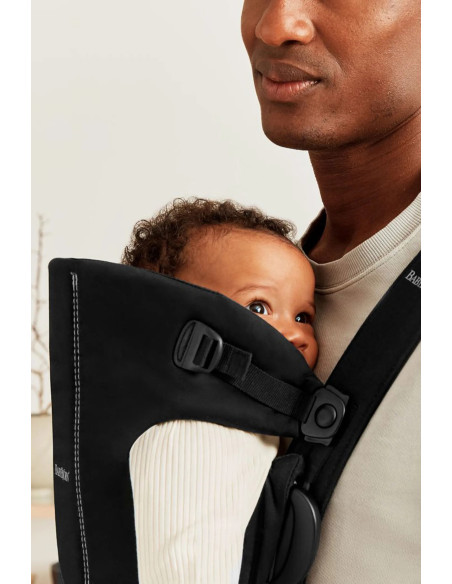 BS-021156E1,BabyBjorn - Marsupiu anatomic Mini, cu pozitii multiple de purtare, Black, Tesatura-Tricot
