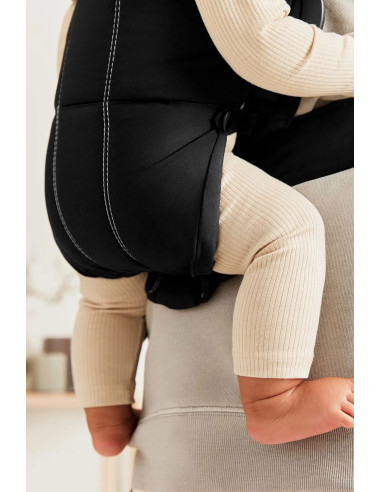 BS-021156E1,BabyBjorn - Marsupiu anatomic Mini, cu pozitii multiple de purtare, Black, Tesatura-Tricot