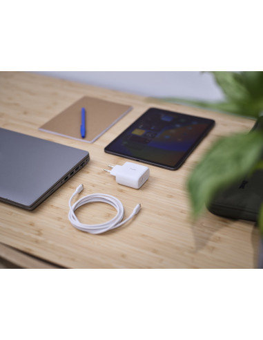 TRUST MAXO 65W USB-C CHARGER WHT "25139" (timbru verde 0.80 lei)