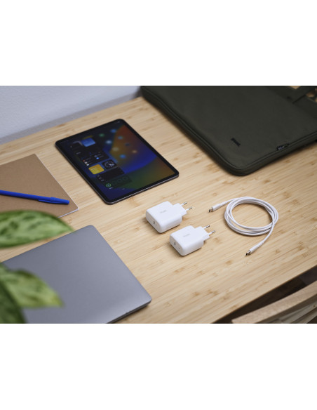 TRUST MAXO 45W USB-C CHARGER WHT "25138" (timbru verde 0.80 lei)