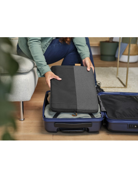 TRUST LISBOA 16" LAPTOP SLEEVE BLACK "25248"