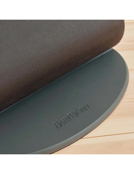 BS-006226A,BabyBjorn - Balansoar Bliss Anthracite cu aspect delicat de petala, tesatura matlasata