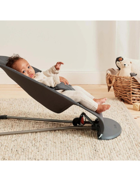 BS-006226A,BabyBjorn - Balansoar Bliss Anthracite cu aspect delicat de petala, tesatura matlasata